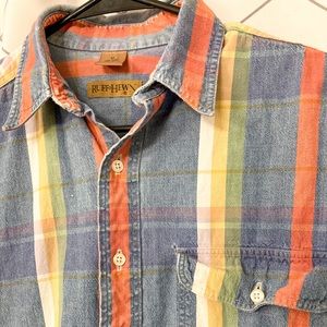 Vintage Ruff Hewn collared tee!